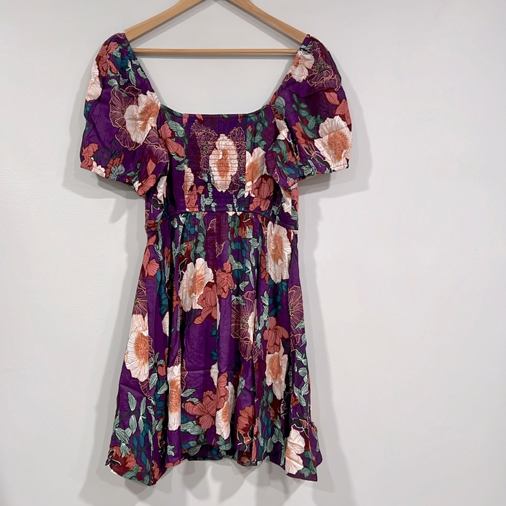 Band of Gypsies Aimee Purple Ivory Puff Sleeve Floral Mini Dress M NWT - Picture 8 of 8